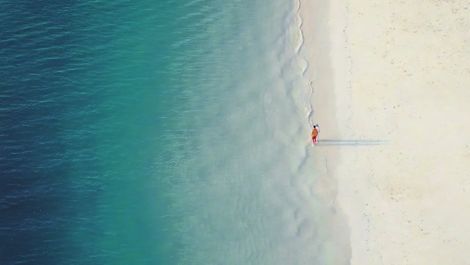 Beach on Al Marjan Island from above