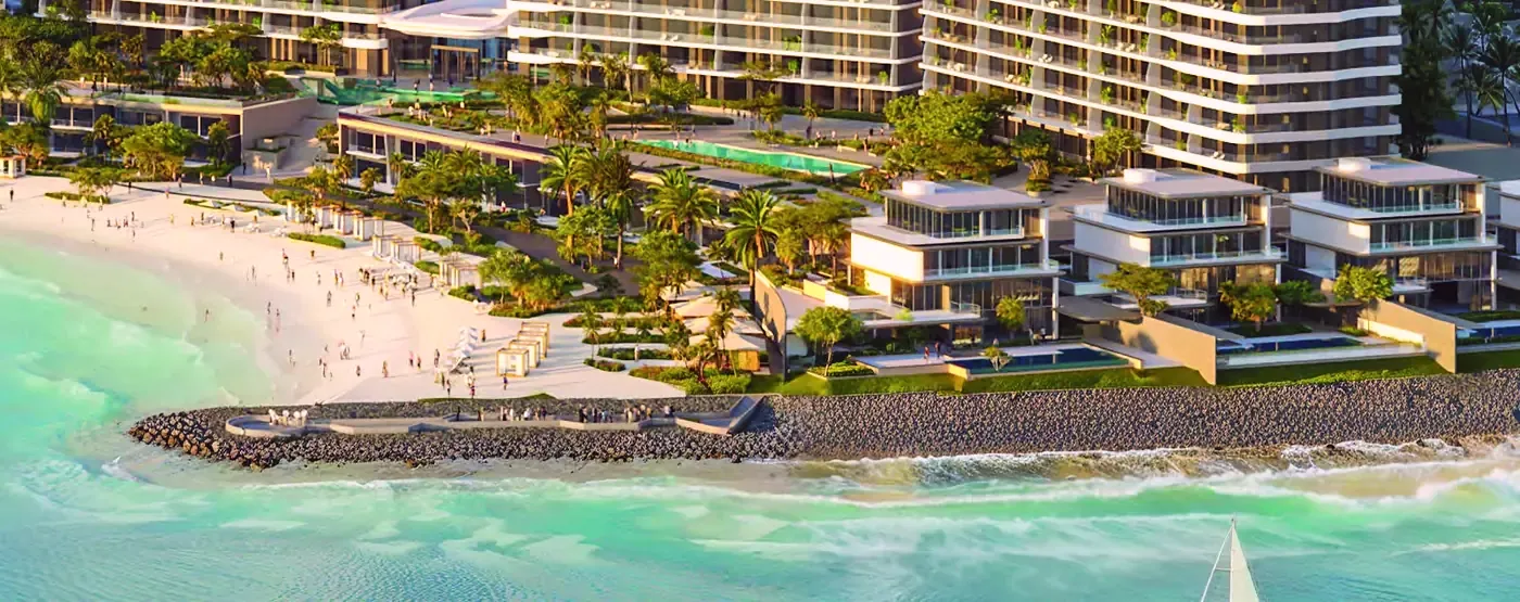 The four sea villas at Fairmont Residences Al Marjan Island on the water's edge